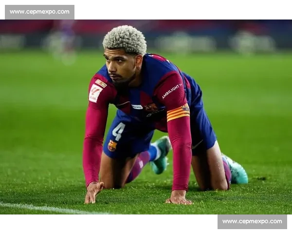 拜仁多特竞逐巴萨天才中场达维奇,红蓝军坚持回购条款 拜仁多特竞逐巴萨天才中场达维奇,红蓝军坚持回购条款