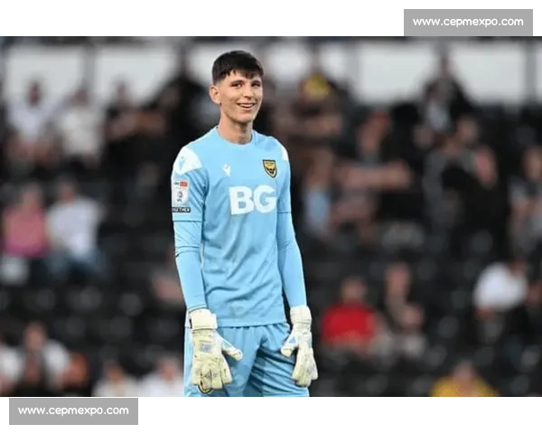 谢周三老板强硬下令：主帅罗尔立即终止休假返岗，否则面临罚款