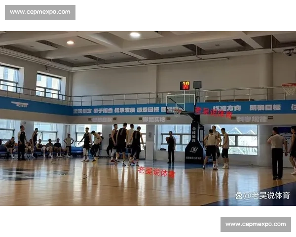 辽篮官宣第三外援离队！刘总锁定双外援目标，玄冥二老续约留队